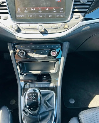 Opel Astra cena 55900 przebieg: 151876, rok produkcji 2019 z Koło małe 742